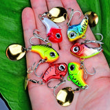 Ice fishing lure with eyes